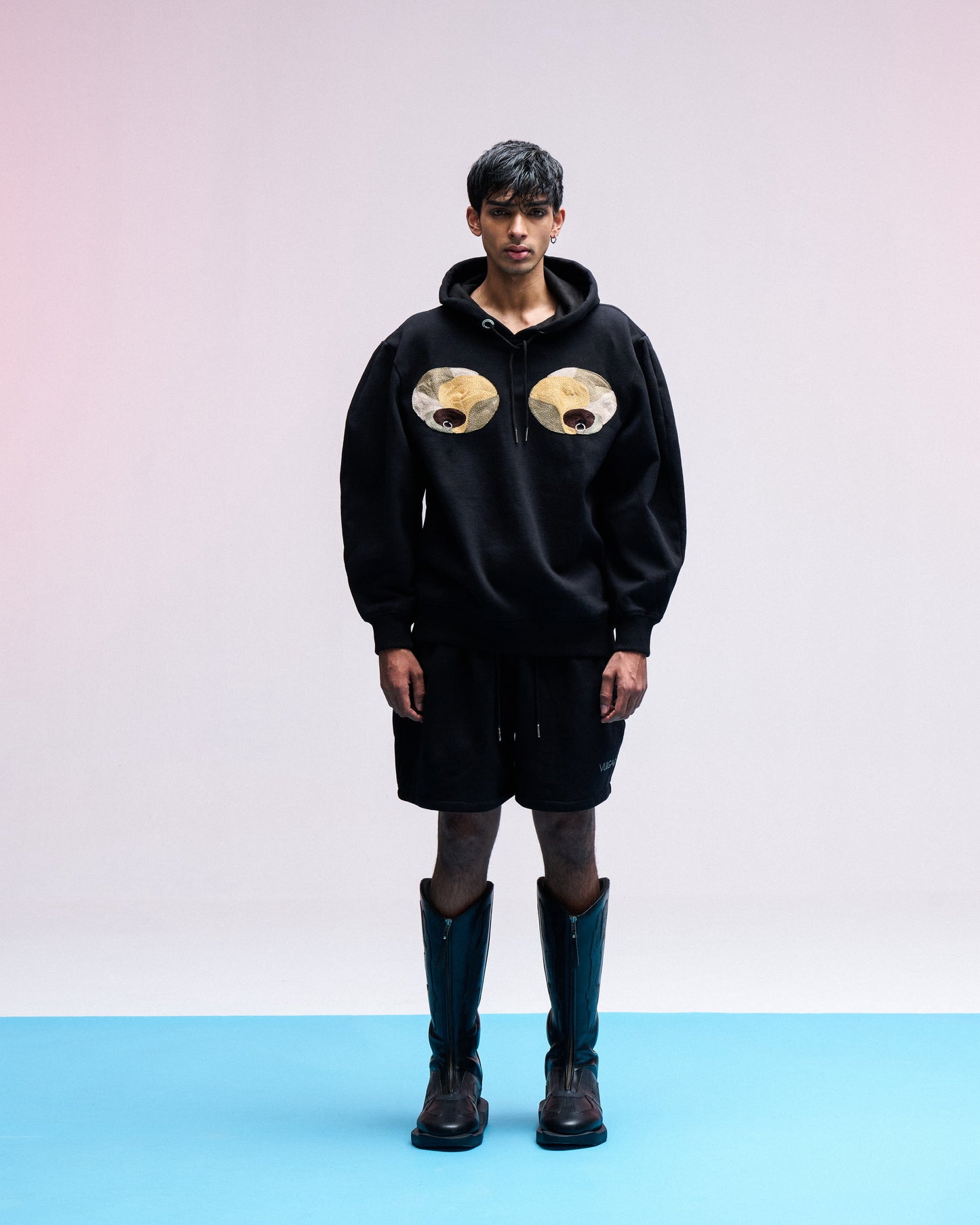 VULGAR SIGNATURE BLACK SHORTS