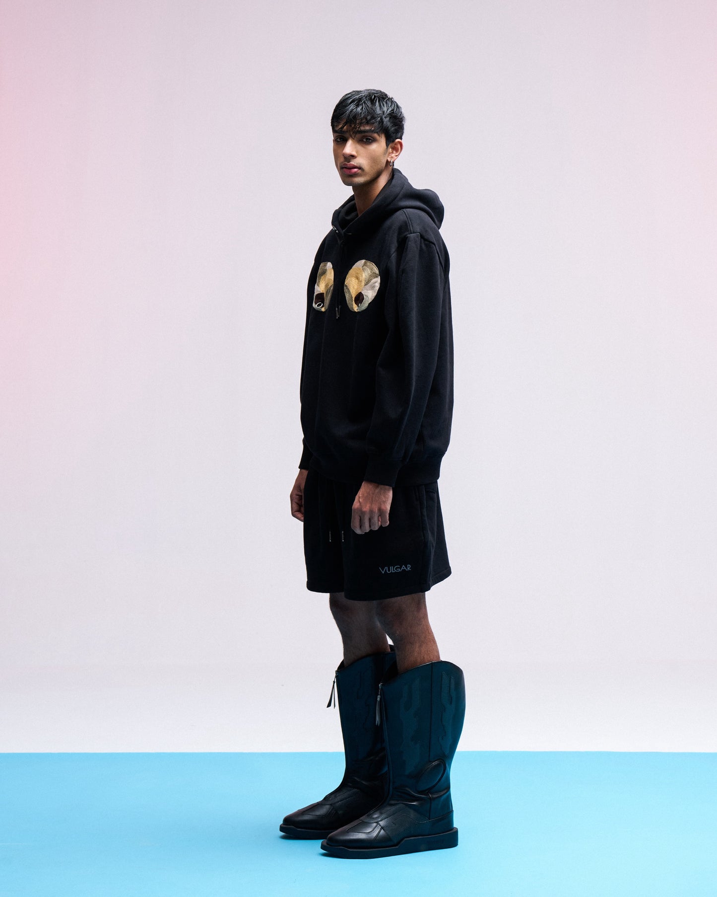 VULGAR SIGNATURE BLACK SHORTS