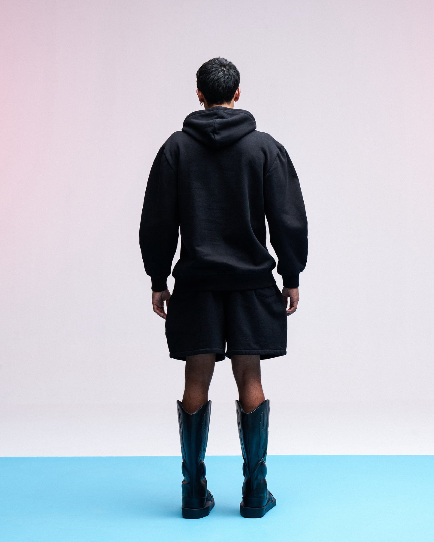 VULGAR SIGNATURE BLACK SHORTS