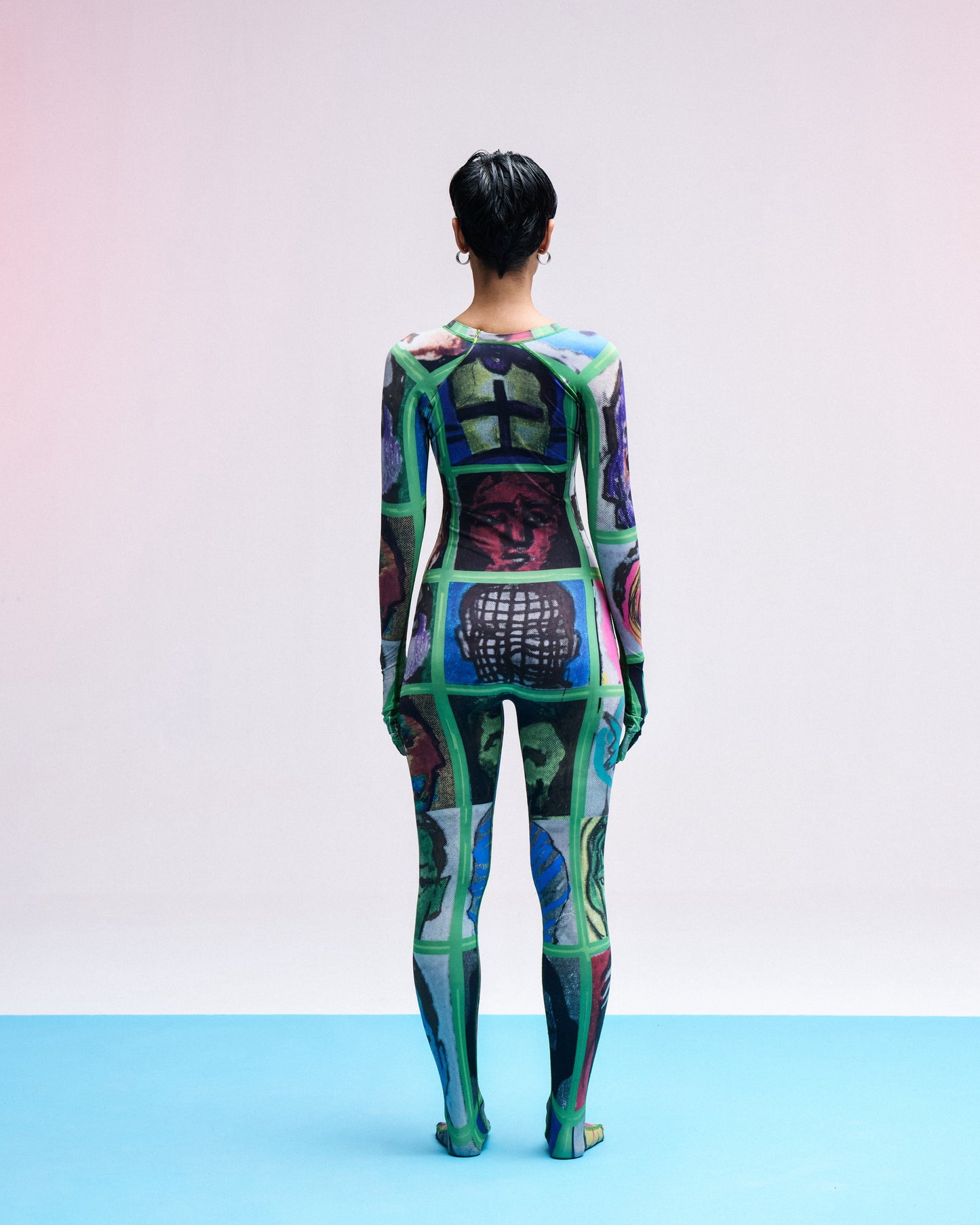 MULTIPLE PERSONALITY SUIT
